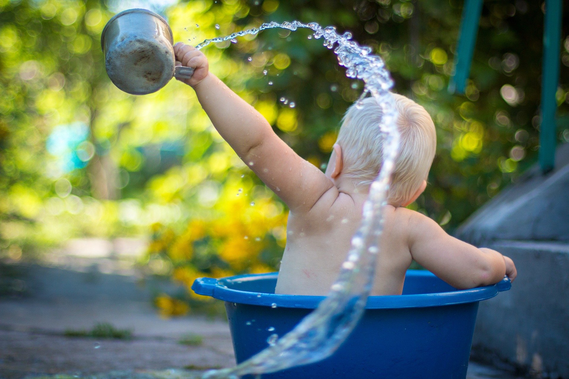 Le bain libre de Bébé : tout ce que vous devez savoir